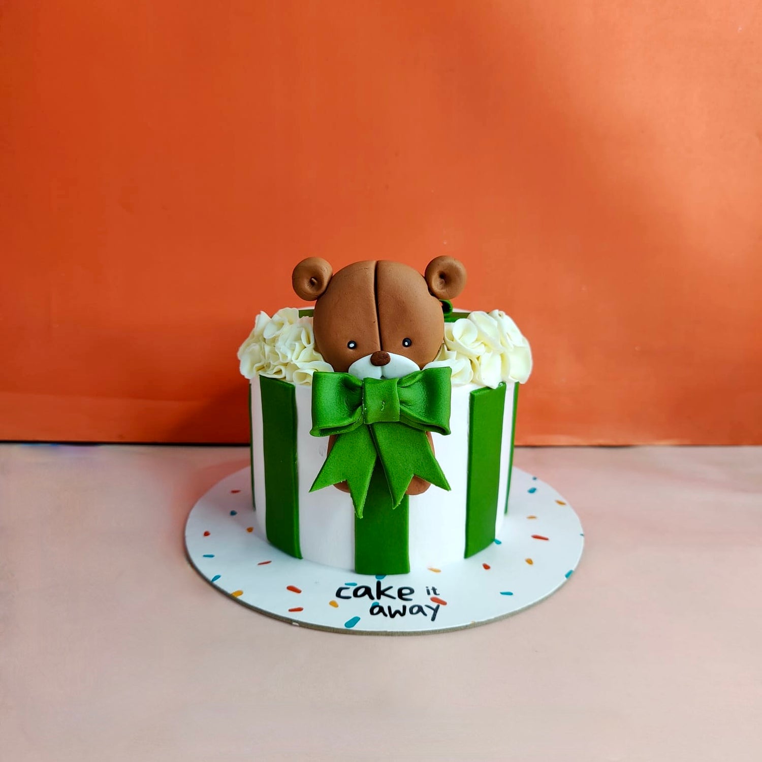 Baby shower cakes